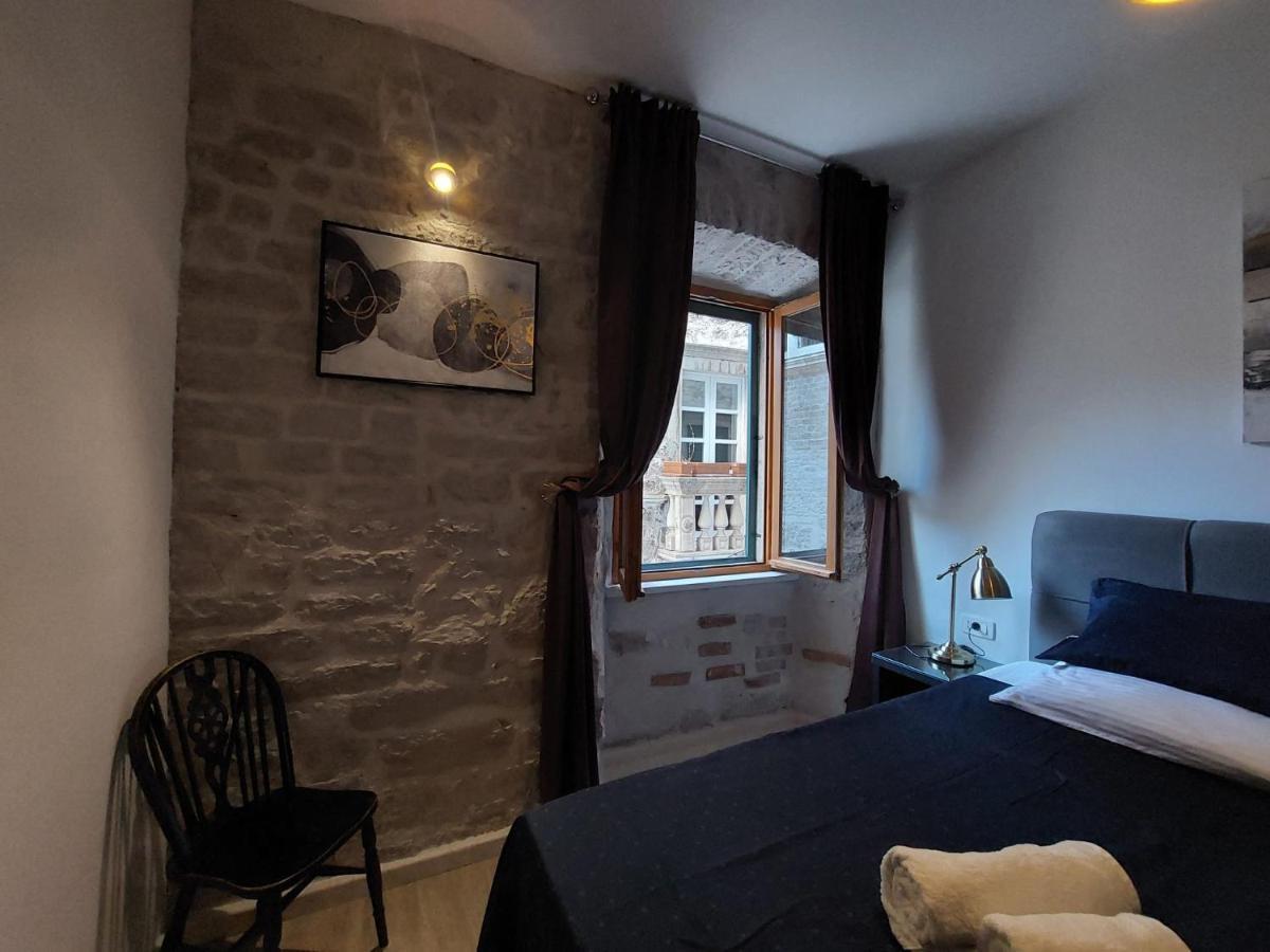 Central Palace Apartment Szybenik Zewnętrze zdjęcie