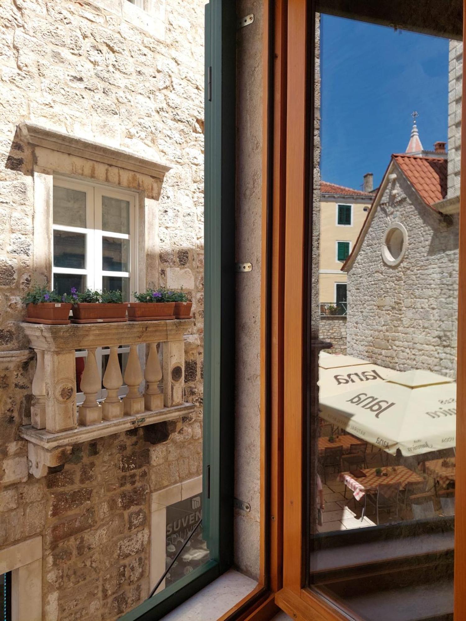 Central Palace Apartment Szybenik Zewnętrze zdjęcie